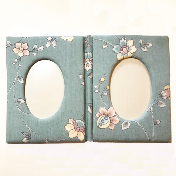 NWOT Floral Photo Frame - Picture 1 of 1